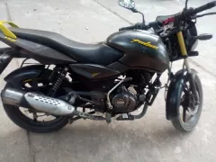 BAJAJ PULSAR 150 NEON